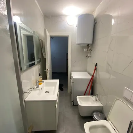 The Cozy Nest - Minimal & * Tirana